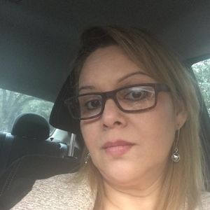 Meet your Posher, Carla